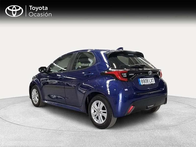 Usado Toyota Yaris Edition 126 CV (92 kW) 2022 Azul Berlina