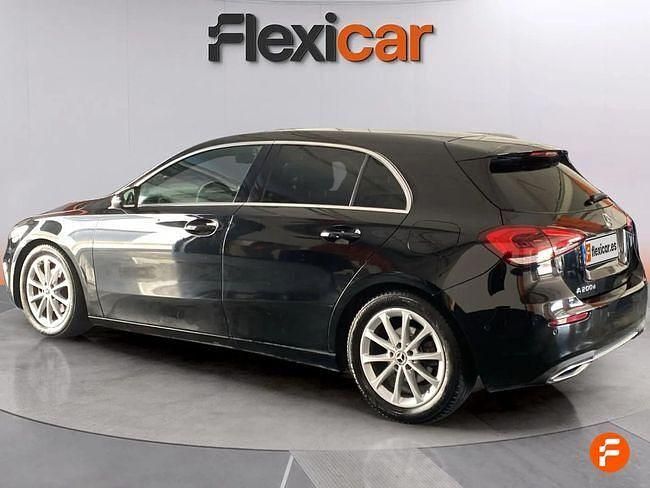 Usado Mercedes A200 150 CV (110 kW) 2019 Negro Berlina