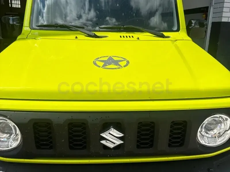 Usado Suzuki Jimny 102 CV (75 kW) 2019 Amarillo SUV