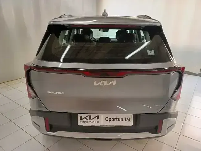 Nuevo Kia Seltos 180 CV (132 kW) 2026 Gris SUV