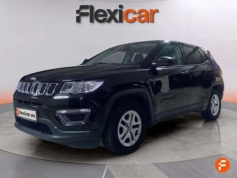 Usado Jeep Compass Sport 120 CV (88 kW) 2018 Negro SUV