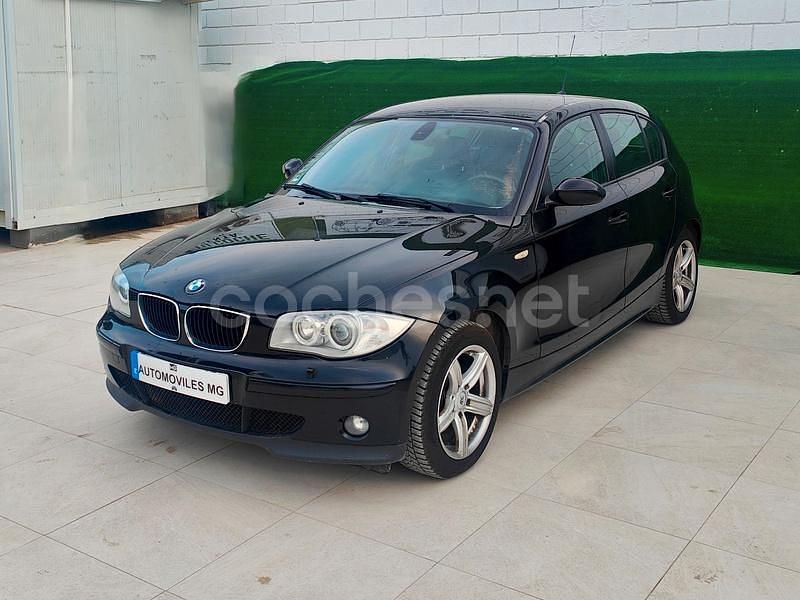 Negro Usado 2010 BMW 118 Utilitario | 7990 € (Precio justo) - Imagen 1/4