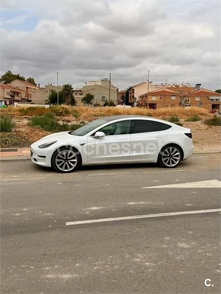 Eléctrico Usado 2019 Tesla Model 3 Performance Berlina | 27.500 € (Precio justo) - Imagen 1/4