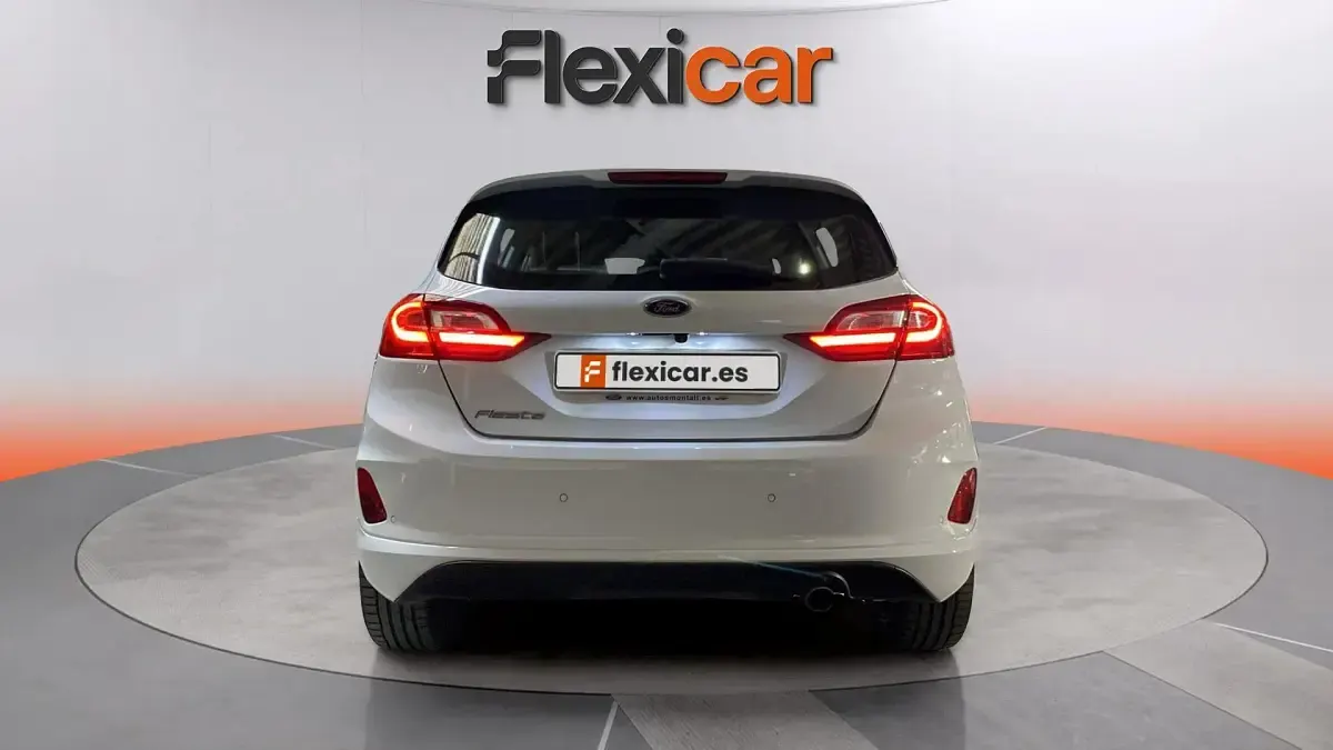 Occasion Ford Fiesta ST-Line 125 PK (91 kW) 2018 Wit Hatchback