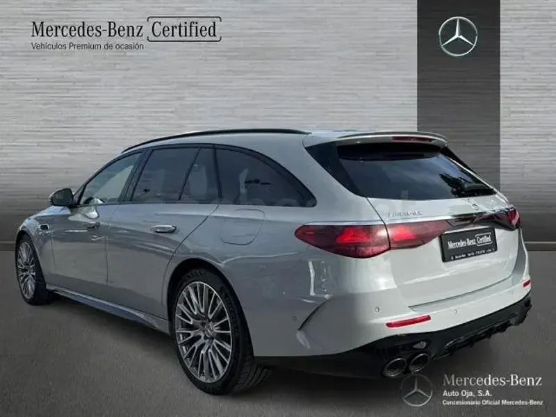 Usado Mercedes E53 AMG 585 CV (430 kW) 2025 Gris / plata Familiar