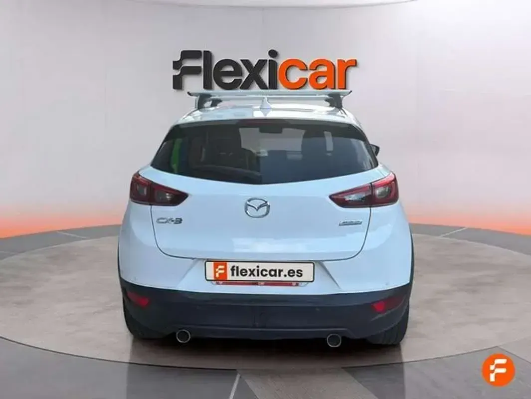 Usado Mazda CX-3 Style+ 120 CV (88 kW) 2018 Blanco SUV