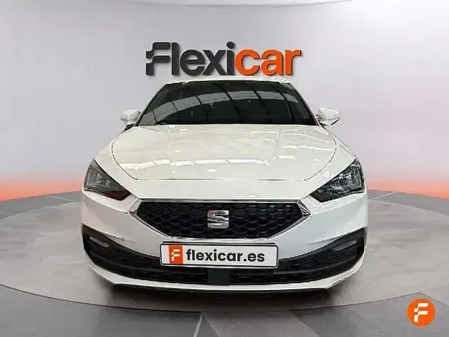 Usado Seat Leon Style 116 CV (85 kW) 2025 Blanco