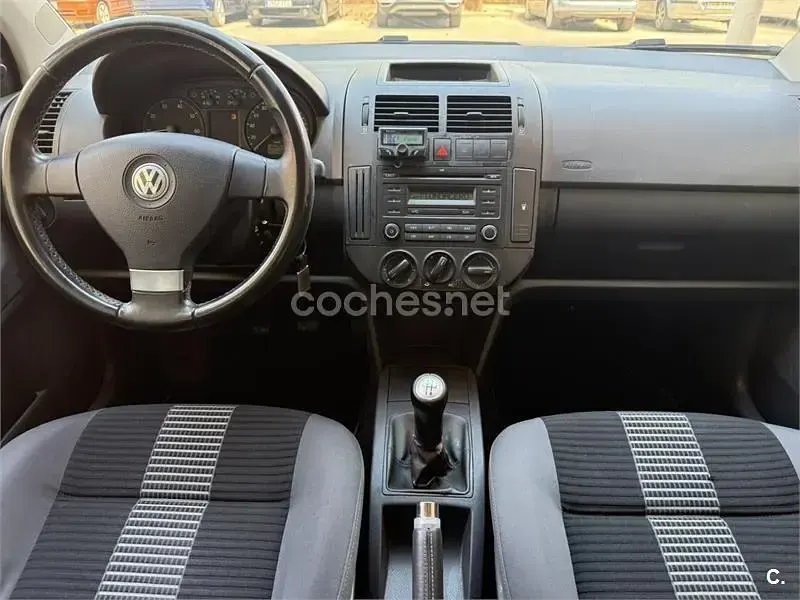Usado VW Polo Edition 60 CV (44 kW) 2008 Azul Utilitario