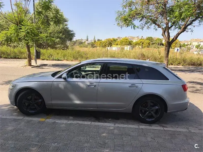 Usado Audi A6 Comfort 313 CV (230 kW) 2012 Gris / plata Familiar