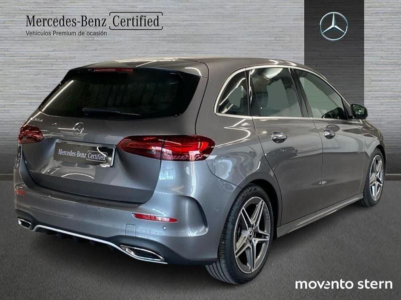 Nuevo Mercedes B200 AMG line 150 CV (110 kW) 2025 Gris Monovolumen