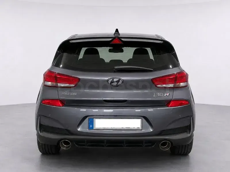 Usado Hyundai i30 N Performance 275 CV (202 kW) 2020 Gris / plata Berlina