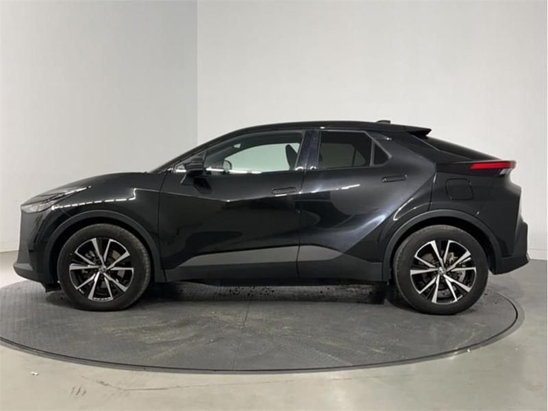 Begagnad Toyota C-HR Advance 223 HK (164 kW) 2025 Grå SUV