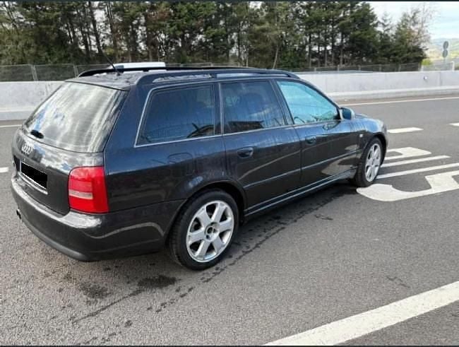 Usado Audi S4 265 CV (194 kW) 2000 Familiar