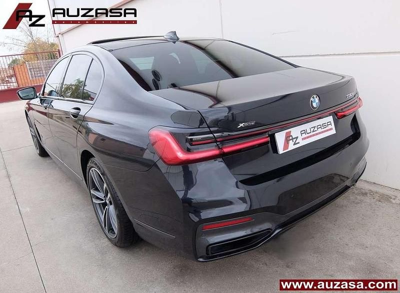 Usado BMW 730 Comfort Edition 286 CV (210 kW) 2022 Negro Berlina