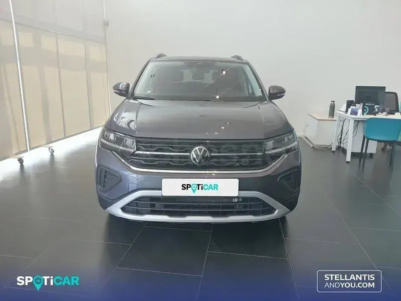 Usado VW T-Cross 115 CV (84 kW) 2025 Gris / plata SUV