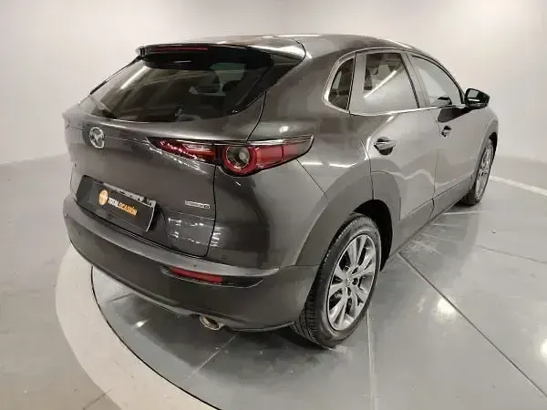 Usado Mazda CX-30 186 HP (136 kW) 2021 Otro SUV