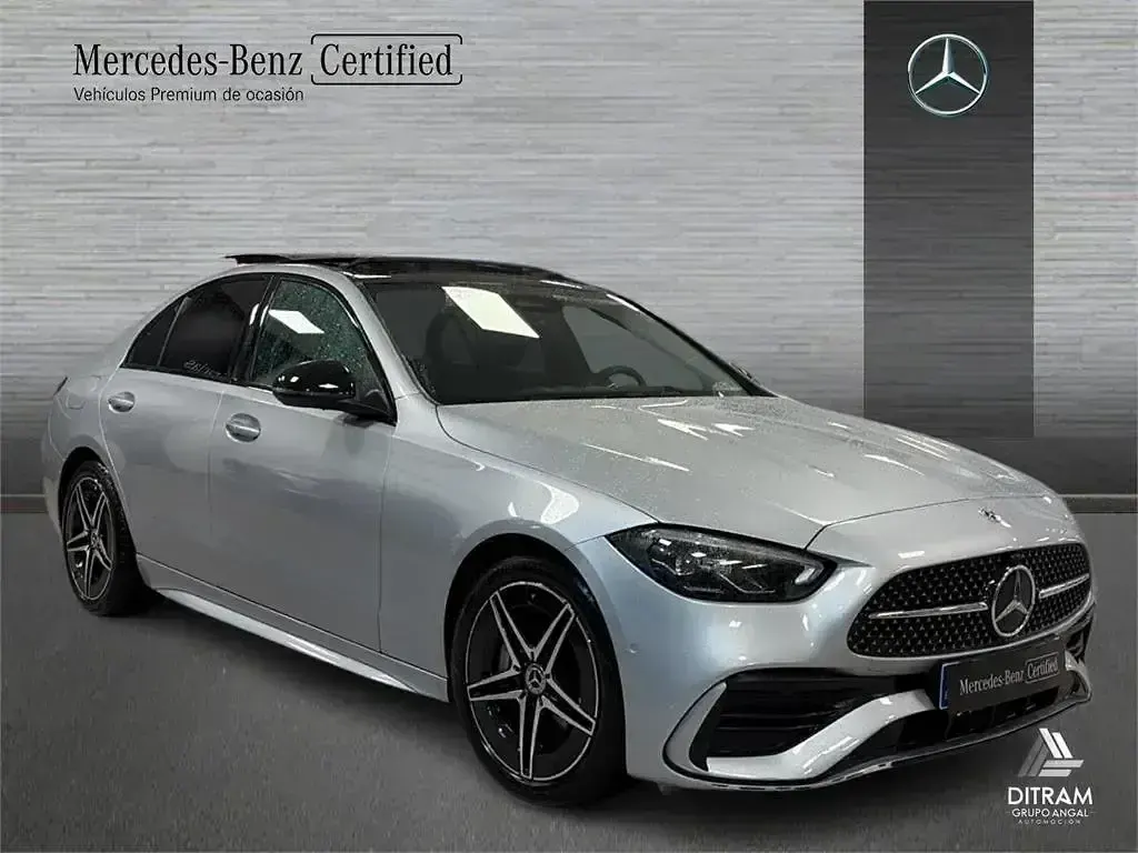 Używany Mercedes C220 AMG line 200 KM (147 kW) 2025 Szary Sedan/Limuzyna