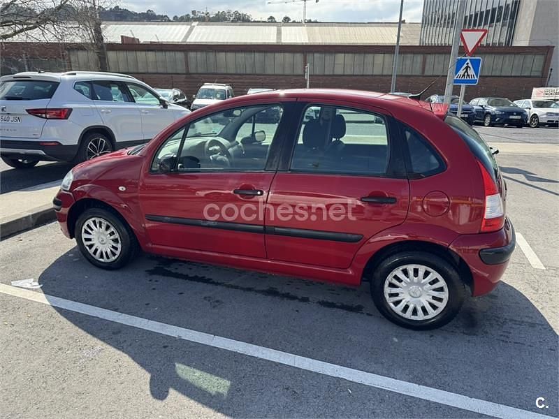 Usado Citroën C3 Furio 61 CV (44 kW) 2006 Rojo Berlina