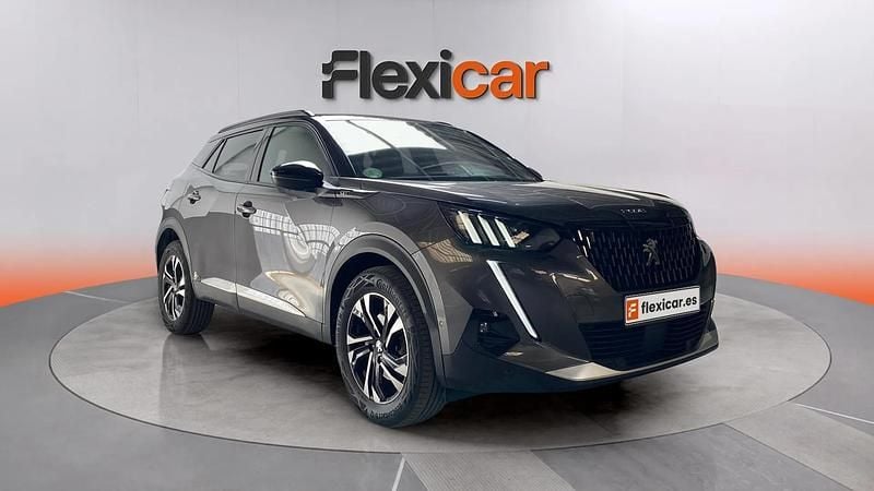 Usado Peugeot 2008 GT 131 CV (96 kW) 2021 Gris SUV