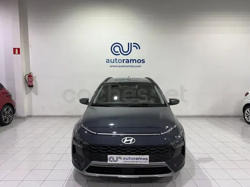 Nuevo Hyundai Bayon 84 CV (61 kW) 2025 Gris / plata SUV
