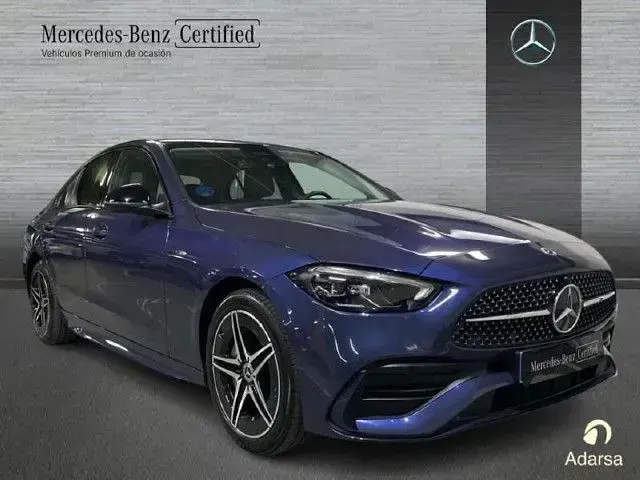 Usado Mercedes C300e 313 CV (230 kW) 2025 Azul sodalita Berlina