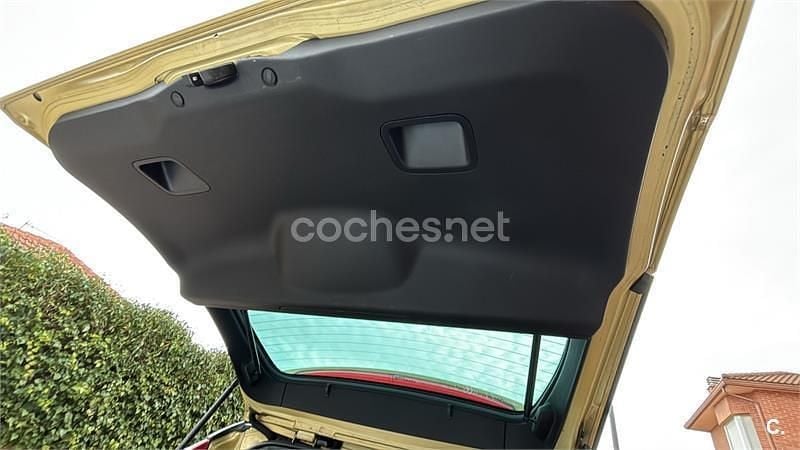 Usado Citroën C4 Picasso Exclusive 138 CV (101 kW) 2007 Amarillo Monovolumen