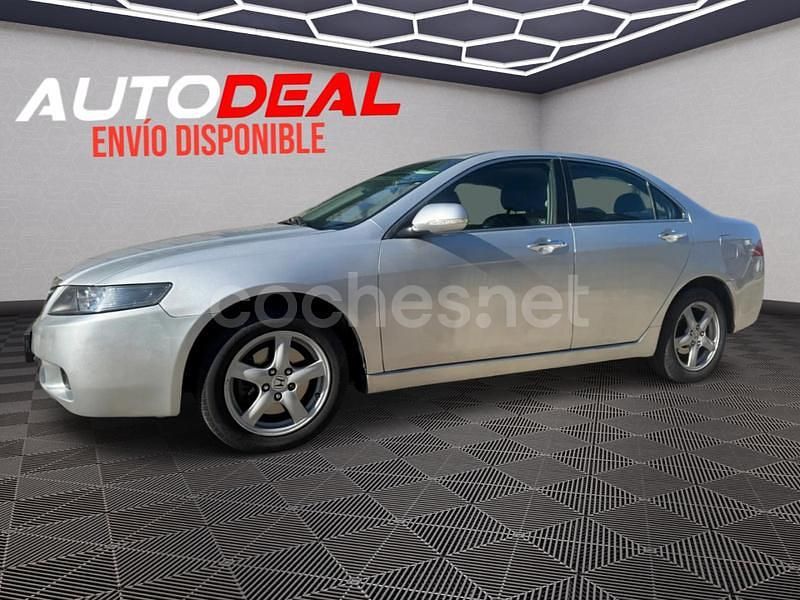 Gris / plata Usado 2003 Honda Accord Comfort Berlina | 6900 € (Precio justo) - Imagen 1/4