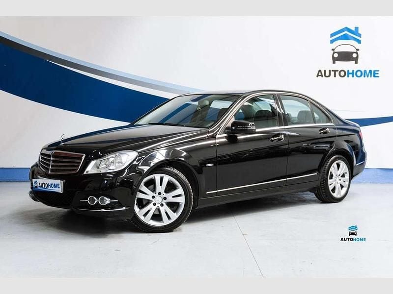 Negro Usado 2011 Mercedes C180 Elegance Berlina | 9950 € (Buen precio) - Imagen 1/4