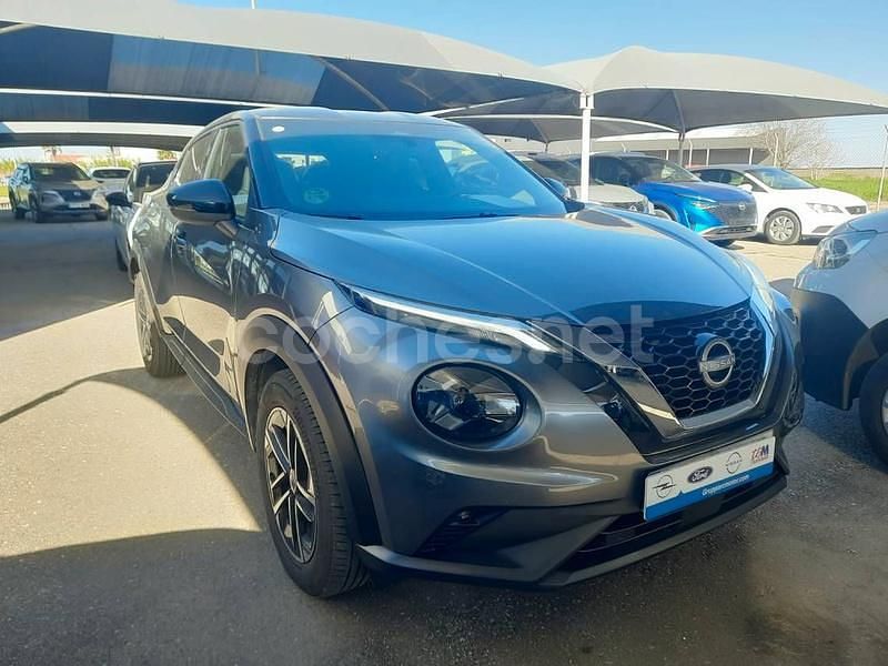 Usado Nissan Juke N-Connecta 114 CV (83 kW) 2024 Gris / plata SUV