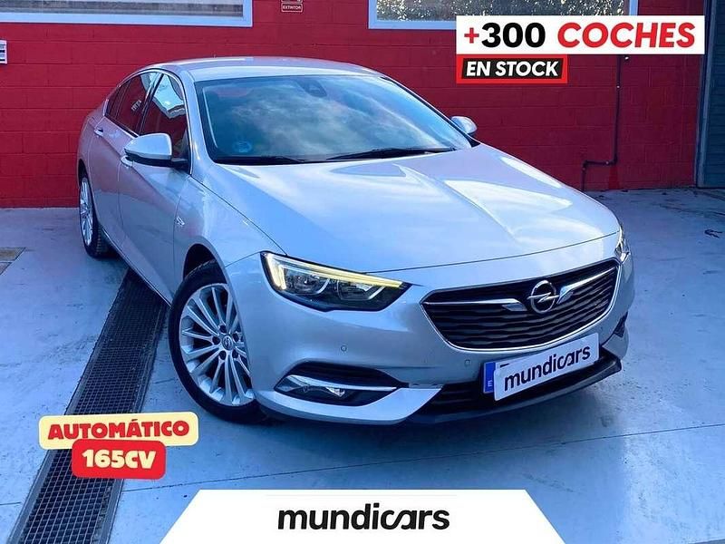 Gris Usado 2019 Opel Insignia Innovation Berlina | 16.490 € (Precio justo) - Imagen 1/4