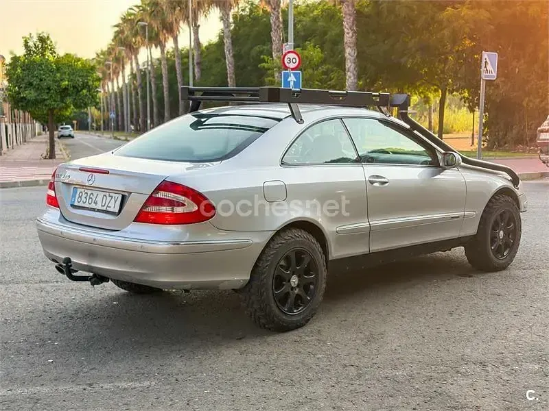 Usado Mercedes CLK320 Elegance 218 CV (160 kW) 2006 Gris / plata Coupe