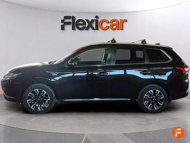 Usado Mitsubishi Outlander P-HEV 203 CV (149 kW) 2018 Negro