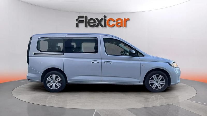Usado VW Caddy 122 CV (89 kW) 2024 Gris Monovolumen
