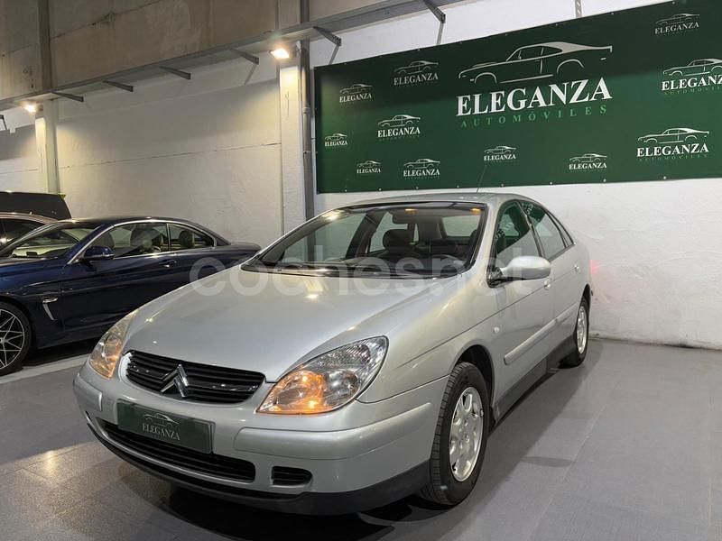 Usado Citroën C5 Exclusive 138 CV (101 kW) 2004 Gris / plata Berlina