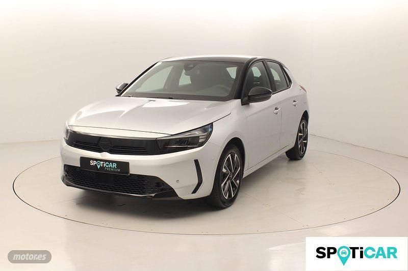 Plateado Usado 2024 Opel Corsa Berlina | 16.500 € (Un poco caro) - Imagen 1/4