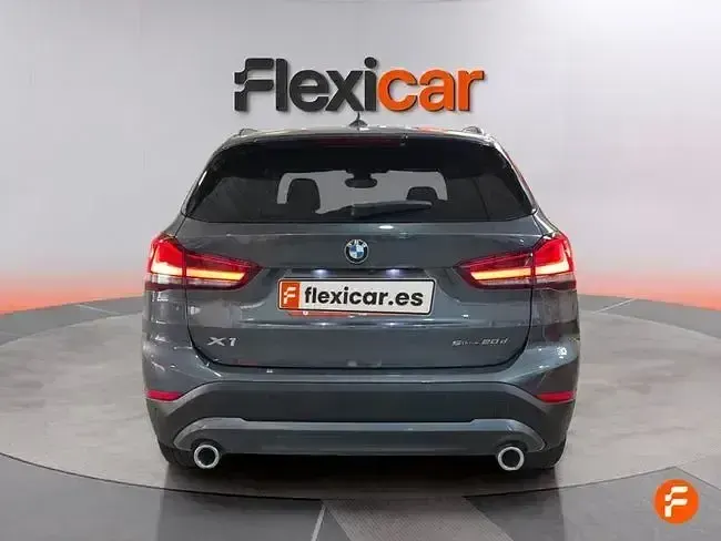 Usado BMW X1 190 CV (139 kW) 2021 Gris SUV