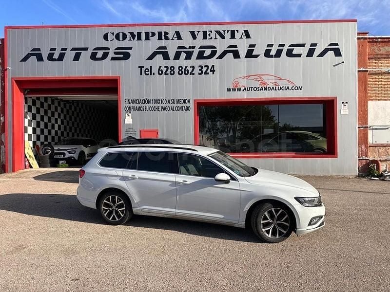 Usado VW Passat Executive 150 HP (110 kW) 2023 Branco Carrinha