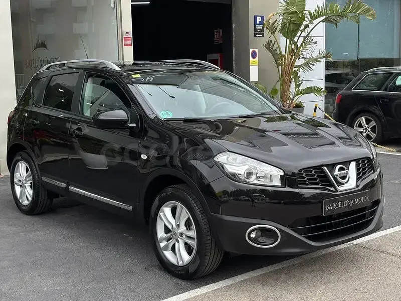 Usado Nissan Qashqai Premium Edition 140 CV (102 kW) 2010 Negro SUV