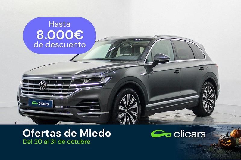 Gris / plata Usado 2021 VW Touareg Elegance SUV | 47.990 € (Un poco caro) - Imagen 1/4