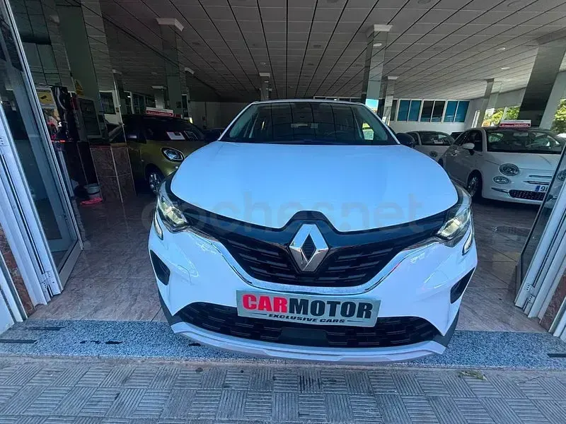 Usado Renault Captur Equilibre 90 CV (66 kW) 2023 Blanco SUV