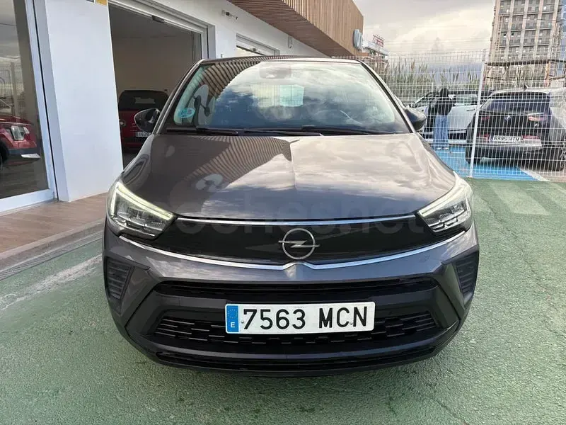 Usado Opel Crossland 83 CV (61 kW) 2021 Gris / plata SUV