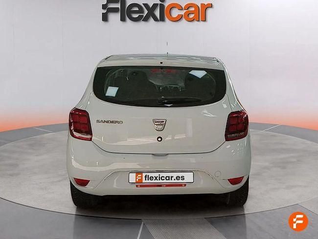 Usado Dacia Sandero Essentiel 100 CV (73 kW) 2020 Blanco