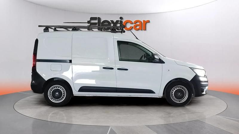 Usado Renault Express 95 CV (69 kW) 2024 Blanco Monovolumen