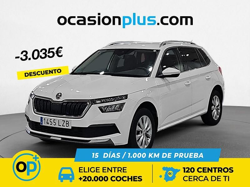 Usado Skoda Kamiq 110 CV (80 kW) 2022 Blanco SUV