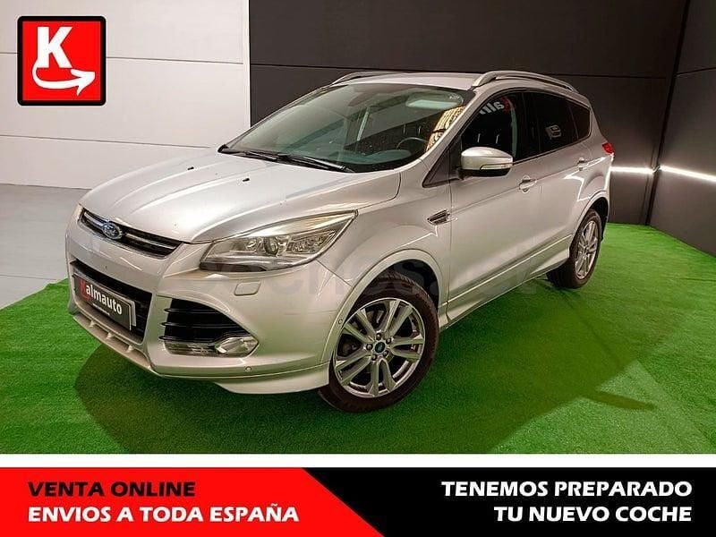 Usado Ford Kuga Titanium S 163 CV (119 kW) 2014 Gris / plata SUV