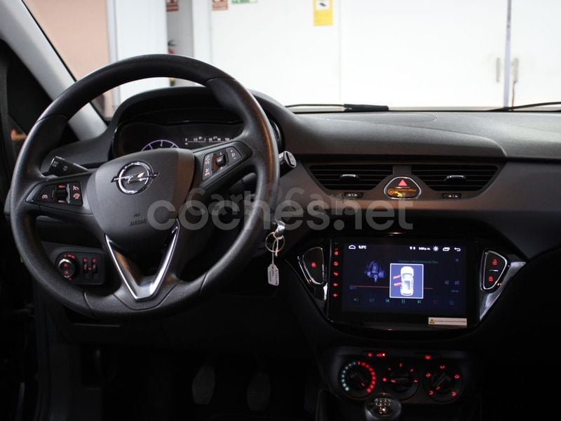 Usado Opel Corsa Business 90 CV (66 kW) 2018 Negro Berlina
