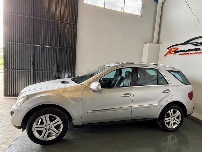 Usado Mercedes ML350 211 CV (155 kW) 2009 Gris / plata SUV