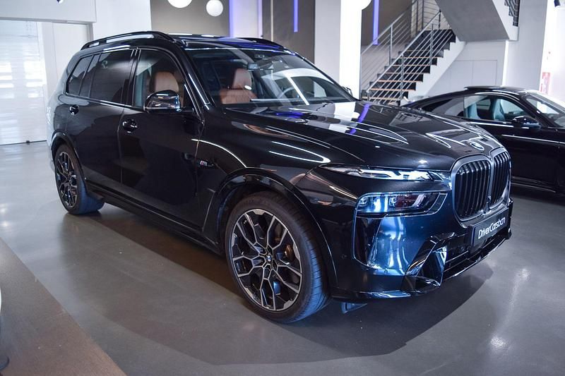 Usado BMW X7 Comfort Edition 352 CV (258 kW) 2025 Negro SUV
