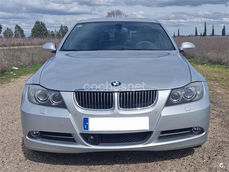 Usado BMW 330 245 CV (180 kW) 2008 Gris / plata Familiar