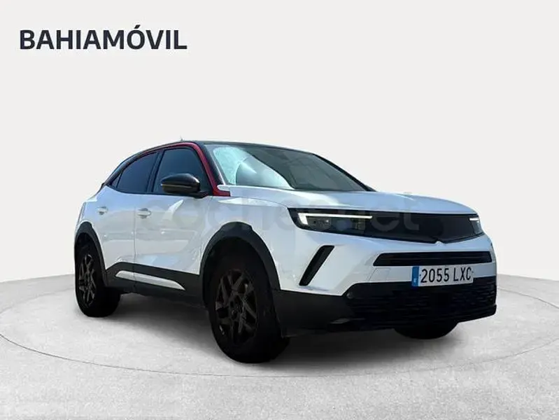 Usado Opel Mokka GS Line 130 CV (95 kW) 2022 Blanco SUV